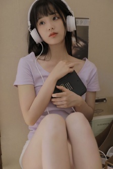爱丽丝梦游仙境国语